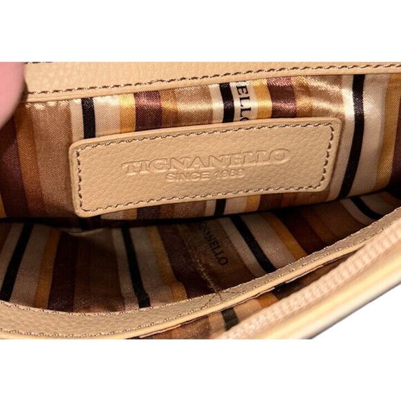 Tignanelllo‎ Pebble Leather Tan Shoulder Bag. Single Strap- EUC - Picture 6 of 9